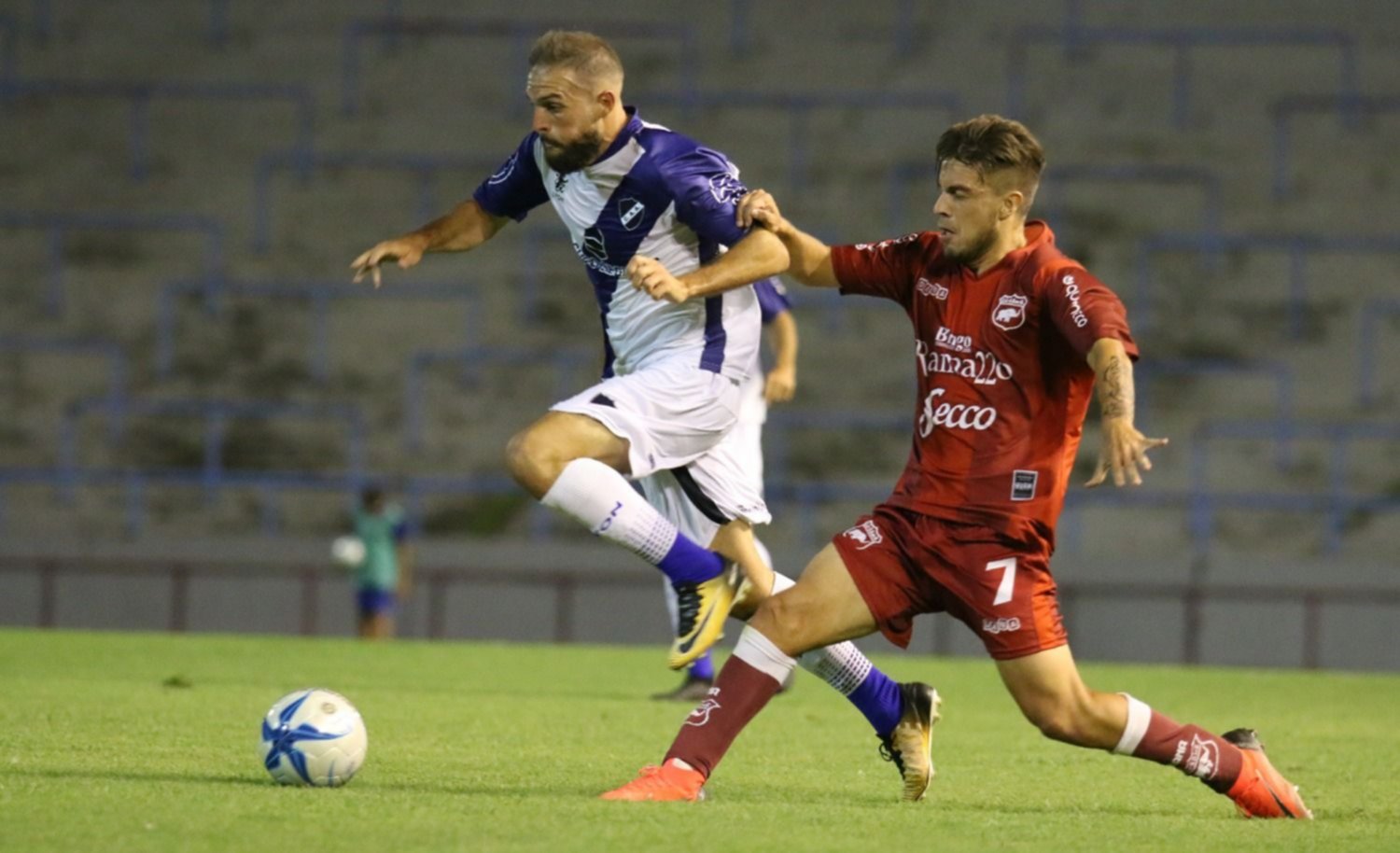 Defensores perdió 1 a 0 con Alvarado por la última fecha del pentagonal, terminó último y jugará la reválida con Gimnasia de Concepción del Uruguay.