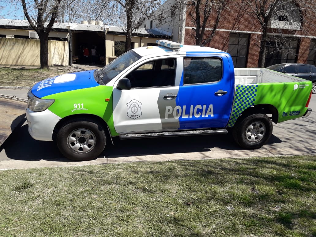 La Comisaría de la Mujer y la Familia finalmente recibió un móvil propio para dicha dependencia. La entrega se hizo efectiva este miércoles 25 de septiembre, con la presencia de la concejal Paula Sanfillipo, quien había presentado un proyecto para el desembarco del vehículo.