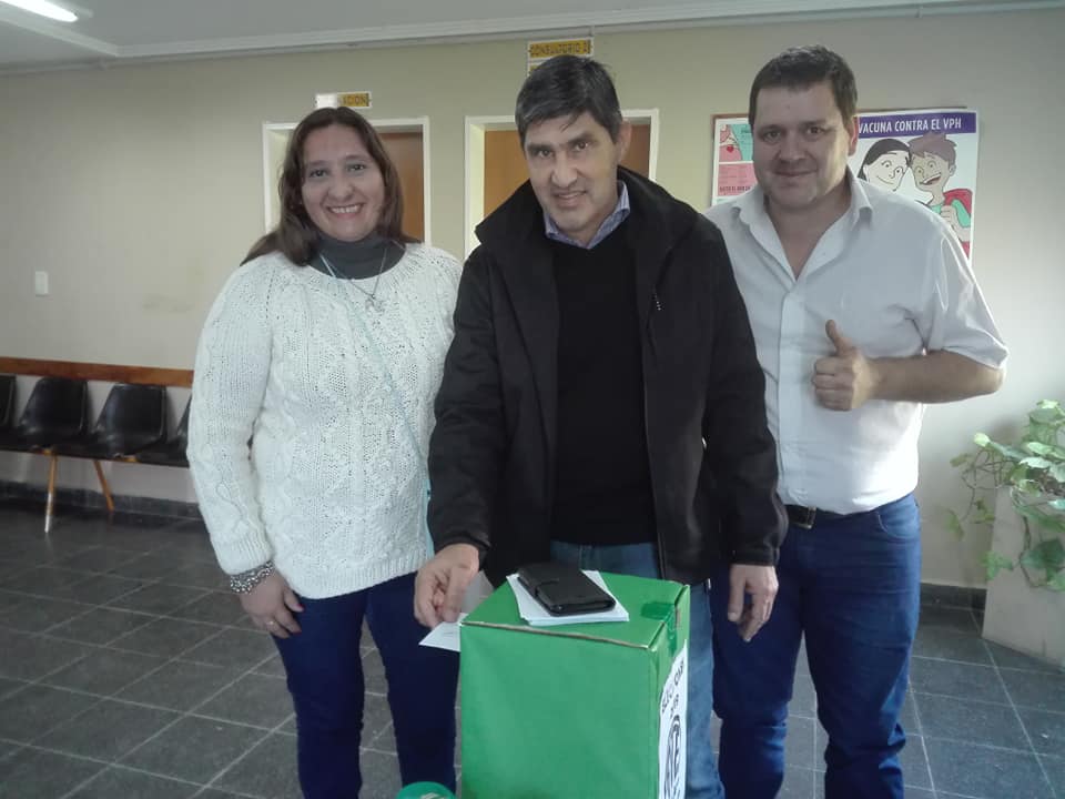 Adrián Lescano fue reelecto como Secretario General de ATE seccional Ramallo, Arrecifes y Salto obteniendo un fuerte apoyo por parte de los afiliados. Votó el 76,9 por ciento del padrón, 497 sobre 654 afiliados.