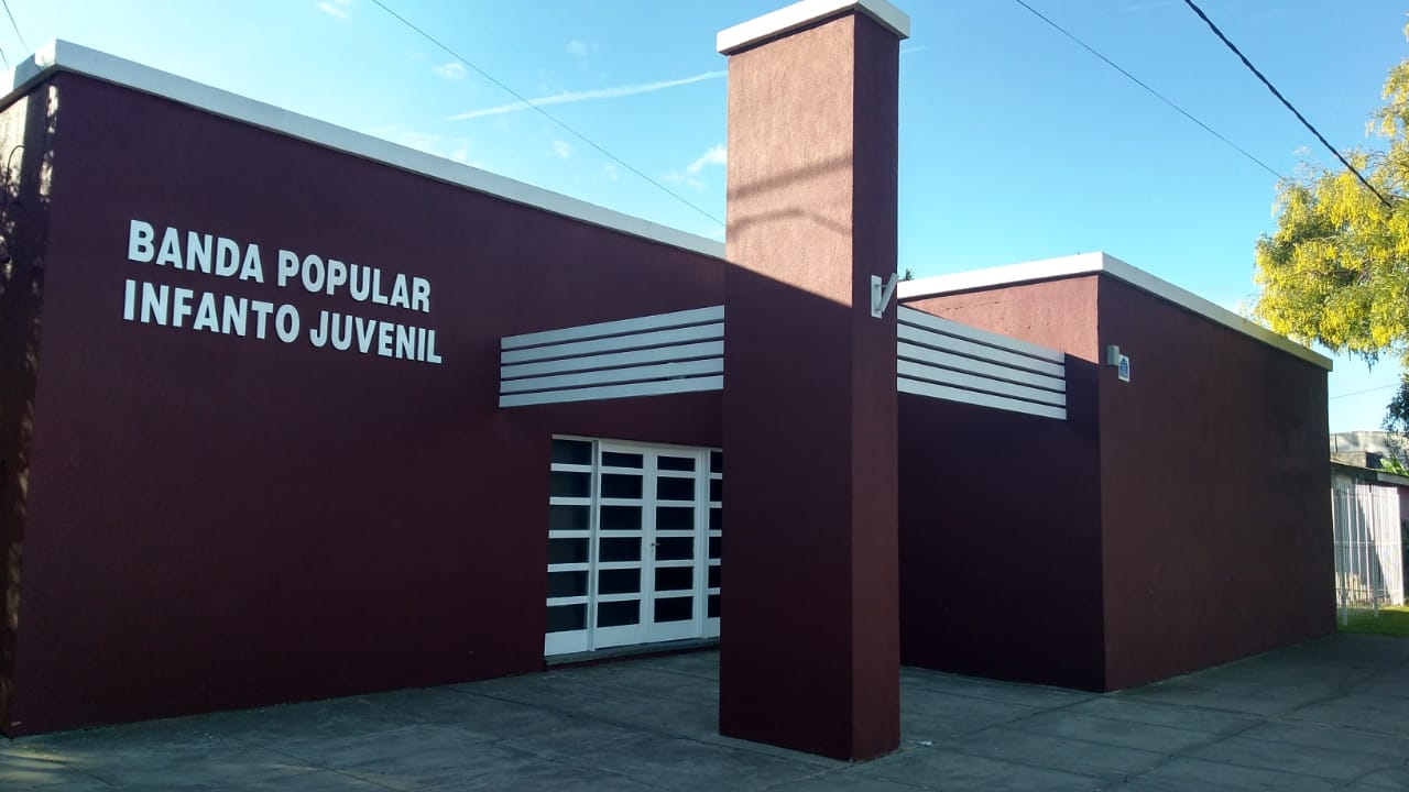 Después de varias presentaciones, intentos de reuniones truncos y otros desconciertos, el presidente de la Banda Popular Infanto Juvenil de Ramallo le escribió una carta al secretario de Cultura Mauricio Carol y al intendente Mauro David Poletti.