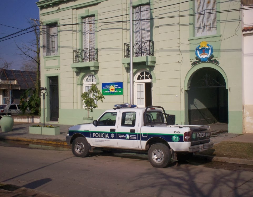 Este jueves 3 de octubre, el comisario Juan Cruz Acevedo dejó de ser el titular de la Comisaría de Ramallo, y fue trasladado a la Jefatura Departamental de San Nicolás.