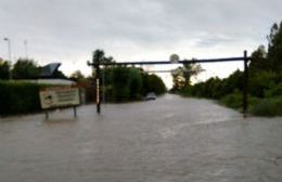 Inundación, rutas cortadas y evacuados