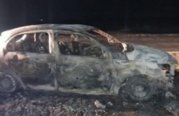 Se incendió un auto en el Camino de la Costa