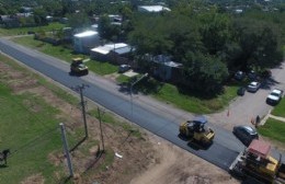 Continúa la repavimentación del Camino Negro