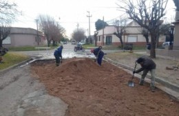 Continúan los trabajos de mejoras en calles de Villa Ramallo