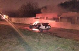 Se incendió un auto en Villa Ramallo