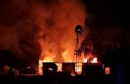 Se incendió un depósito en Villa General Savio