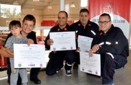 Reconocimientos para cuatro bomberos voluntarios locales