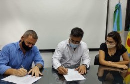 Firmaron los contratos para la repavimentación del Acceso Maiztegui y la Avenida Manfredi