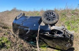 Vuelco en el acceso a Pérez Millán