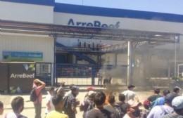 Recrudece el conflicto en ArreBeef: anunciaron el cierre de la empresa