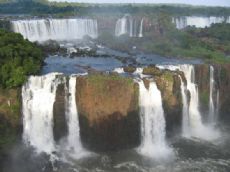 Cataratas del Iguaz�, un espect�culo de la naturaleza