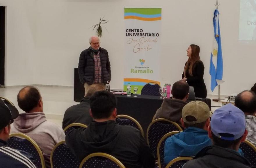 M&aacute;s de 80 vecinos se capacitan para integrar el primer padr&oacute;n de trabajadores de poda