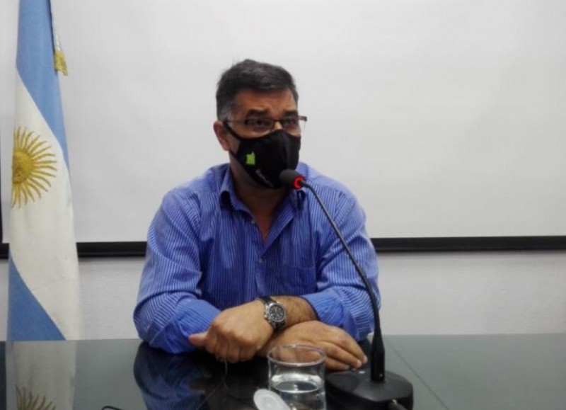 Gustavo Perie repudió la publicación del director de la GUR, Eduardo Luna, quien había reivindicado la dictadura militar.