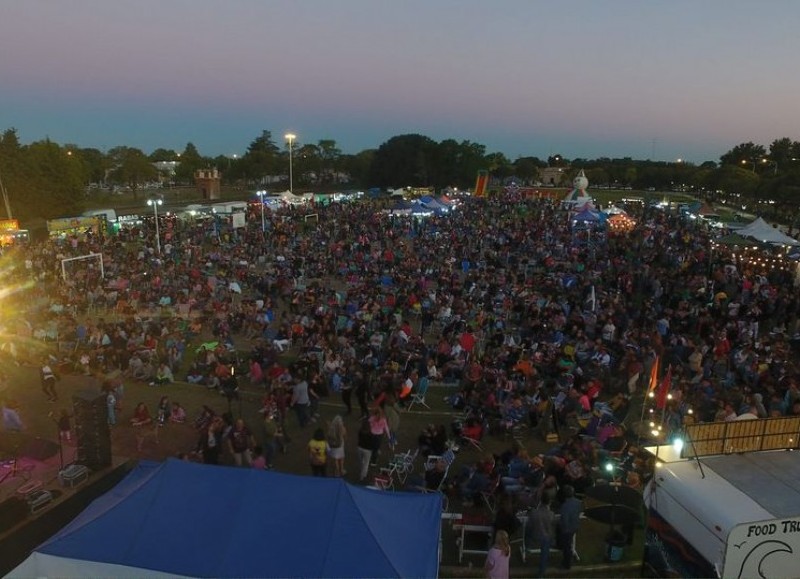 Unas 8 mil personas disfrutaron del concierto.