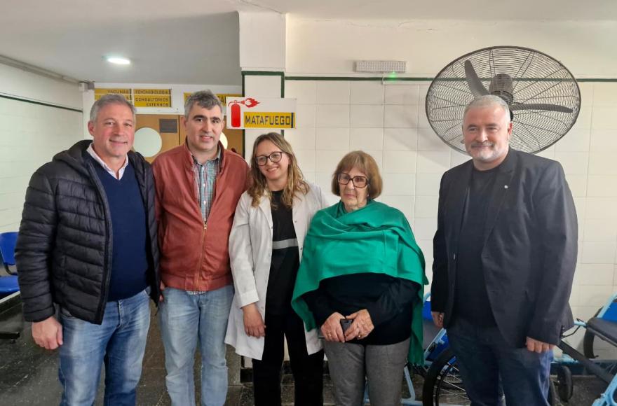 Poletti presenció la presentación del sillón.