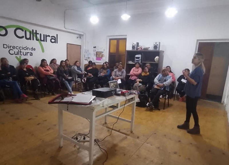 El área de alimentos de la Municipalidad de Ramallo llevó adelante la capacitación de 2768 personas y otorgó un total de 2445 carnets.