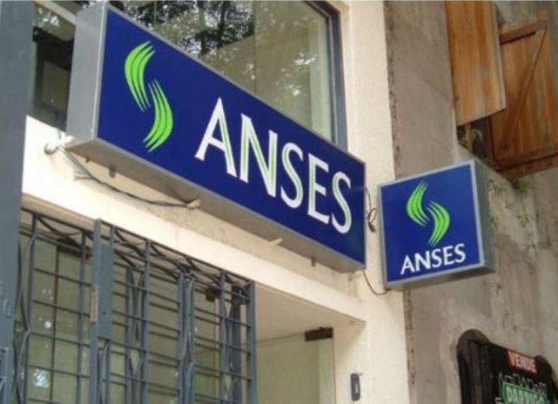 Bajo la órbita de la ANSeS.