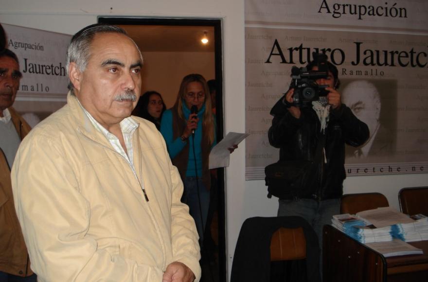Ricardo Gorostiza.