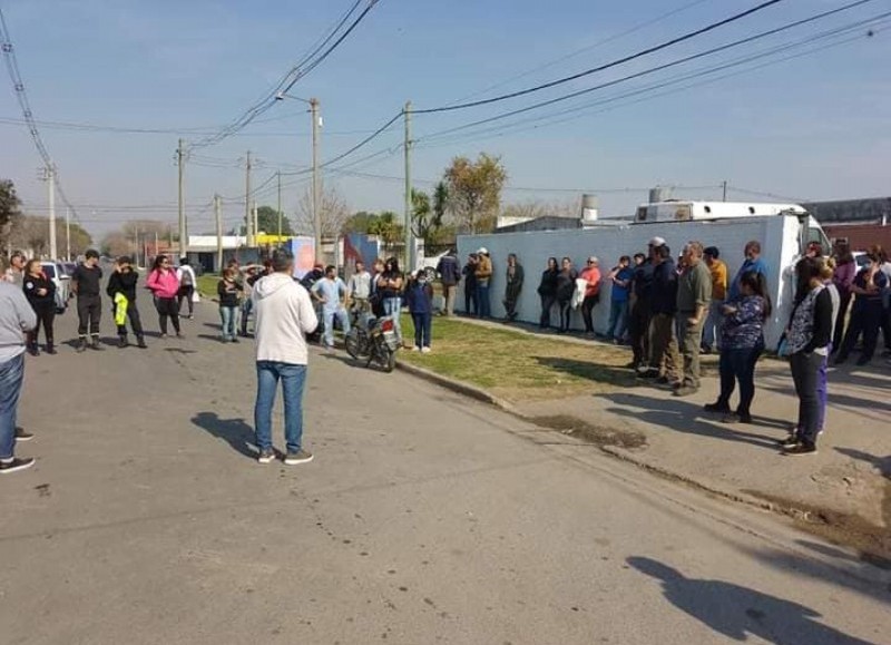 Vuelven a reunirse en asamblea.