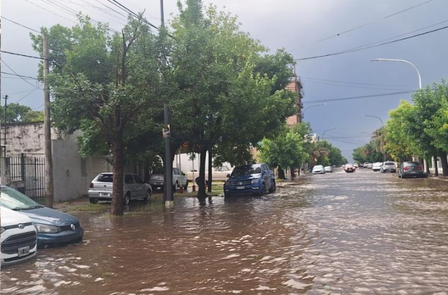 Temporal en Ramallo: una familia fue evacuada y se registraron casi 100 milímetros de lluvia