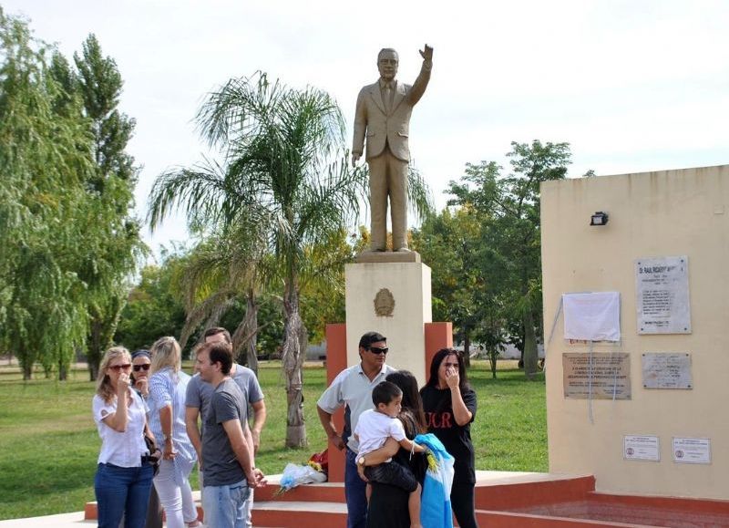 Sentido homenaje.