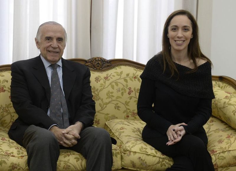 La gobernadora, María Eugenia Vidal, recibió al intendente de San Nicolás, Ismael Passaglia en la Casa de Gobierno provincial.