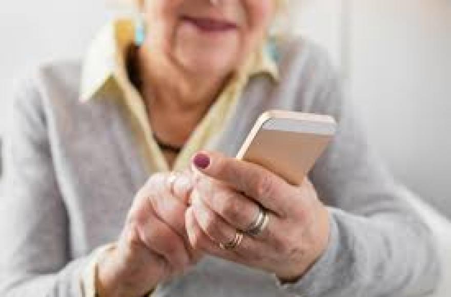 Una jubilada de 61 años fue víctima de una nueva estafa telefónica en Villa Ramallo.