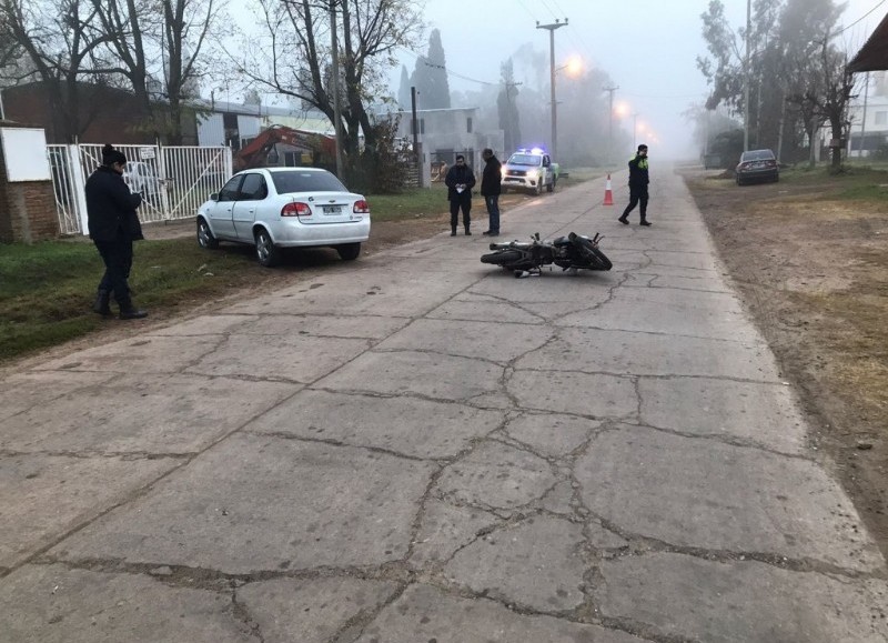 Un motociclista resultó con heridas severas.