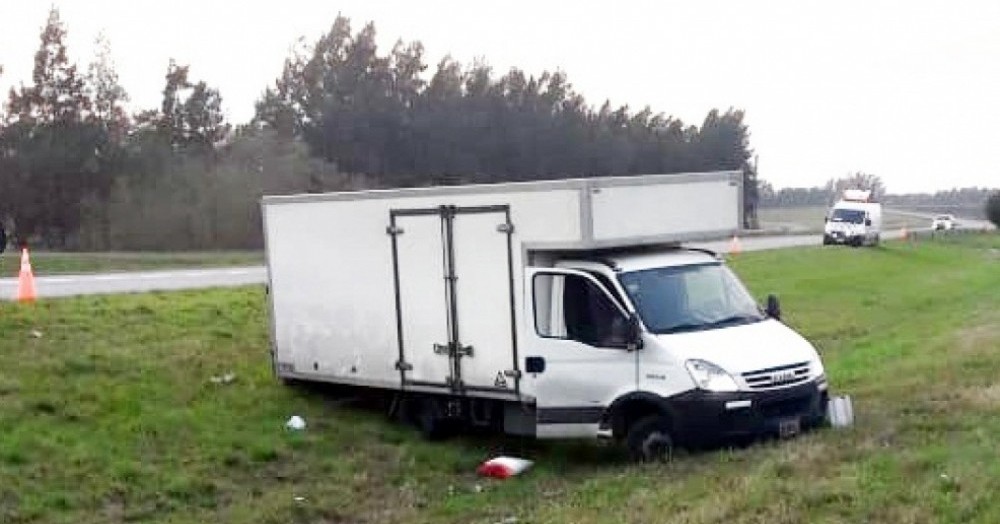 Un camionero fue hallado asesinado este viernes de un balazo en la cabeza a la vera de la ruta nacional 9, en la localidad de Río Tala.