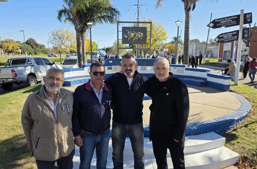 Sentido homenaje a Carlos Ángel “Cachito” González