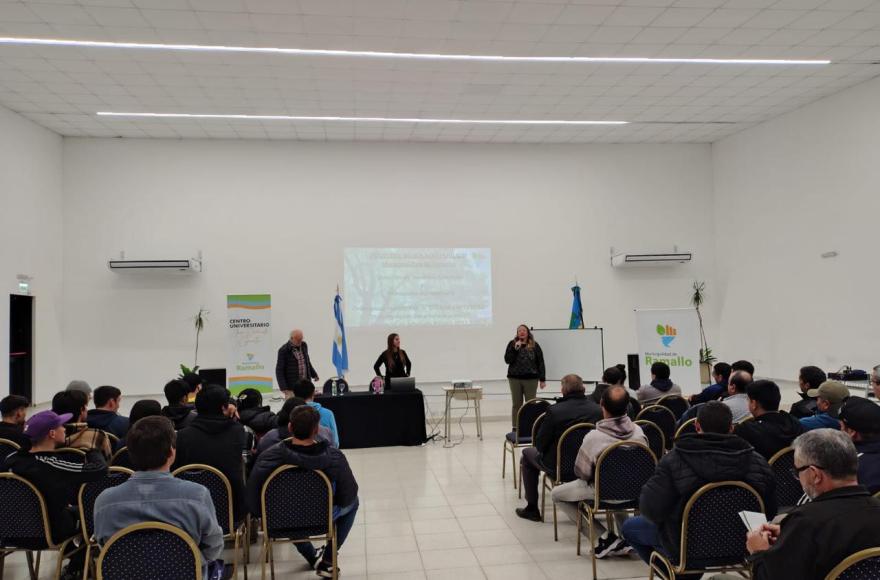 Más de 80 vecinos se capacitan para integrar el primer padrón de trabajadores de poda