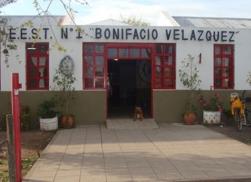 Este jueves se conoció una denuncia por un robo en las instalaciones de la Escuela Técnica número 1 “Bonifacio Velázquez”.