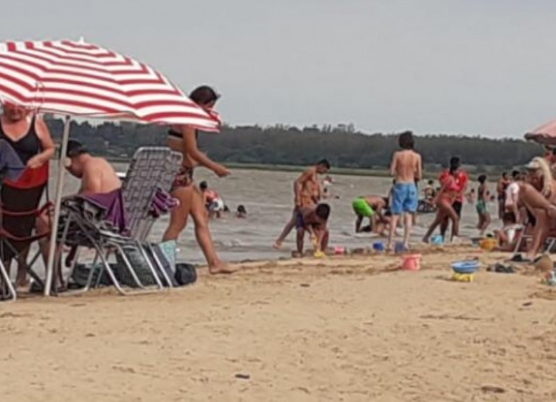 La ciudad tuvo un día perfecto en las playas, donde la ciudad continúa con buenos resultados en el ámbito turístico.