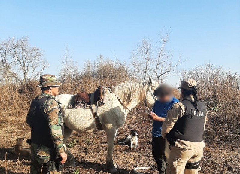 La Fuerza continúa trabajando en la zona de emergencia.