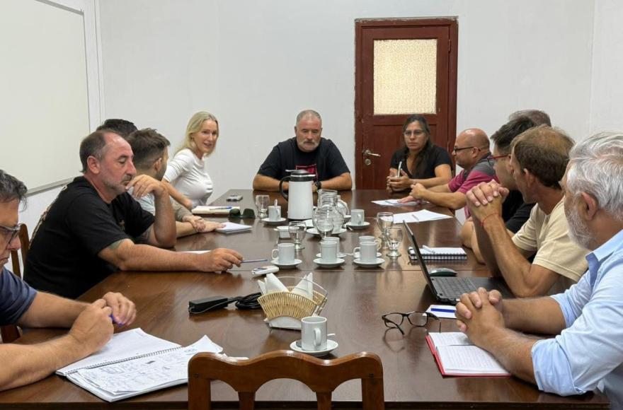 Durante el encuentro también se avanzó en la organización de un evento homenaje en “El Galpón del Flaco”.