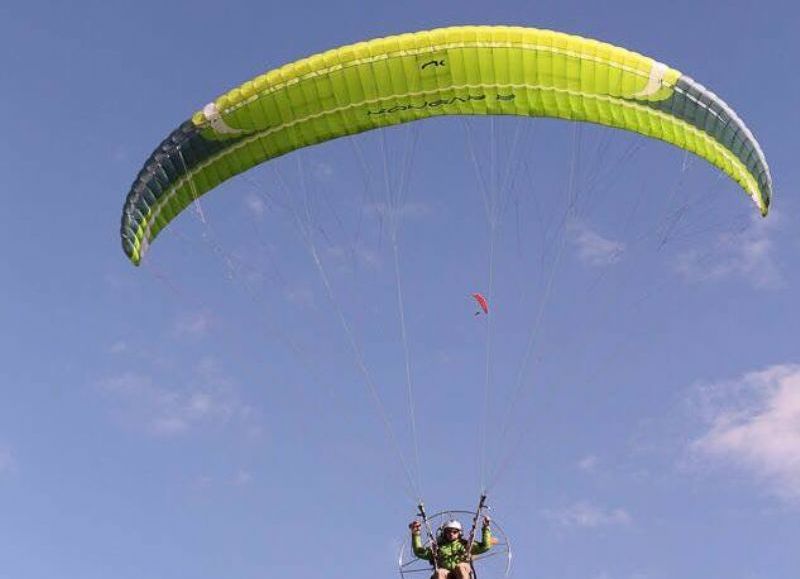 Se realizaron vuelos en parapentes y globos aerostáticos.