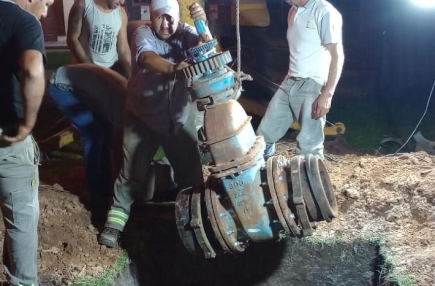 Cuadrilla en plena labor.