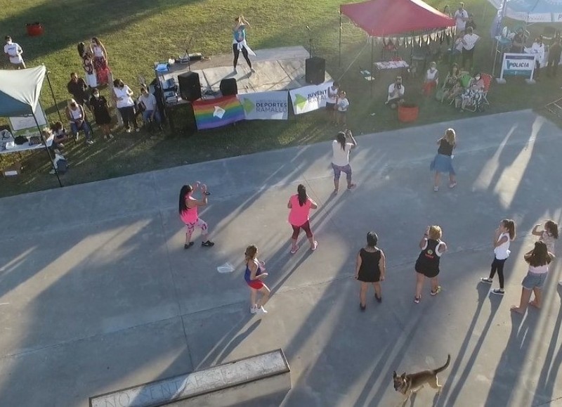 Actividades en el Paseo Jauretche.