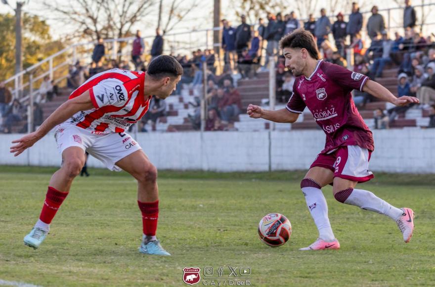 Defensores empat&oacute; sin goles ante Nueve de Julio y sigue en zona de pelea