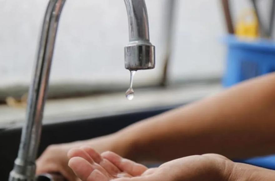 El agua es apta en Ramallo, pero detectan fallas en la distribución