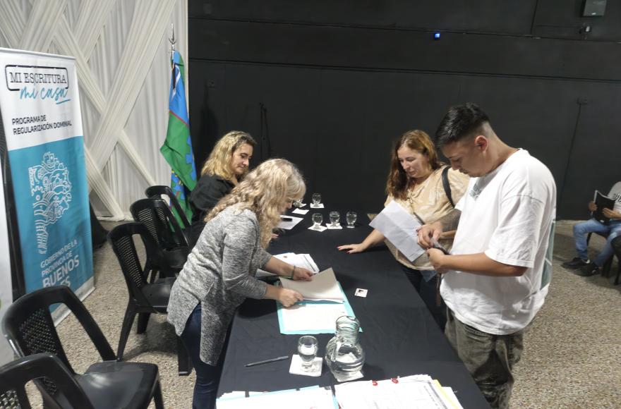 Próximamente, las familias poseerán definitivamente el título de propiedad. 
