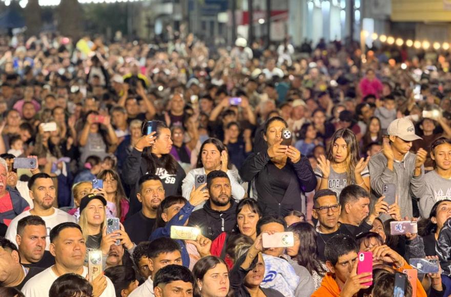 Ramallo vivió un multitudinario festejo de Carnaval
