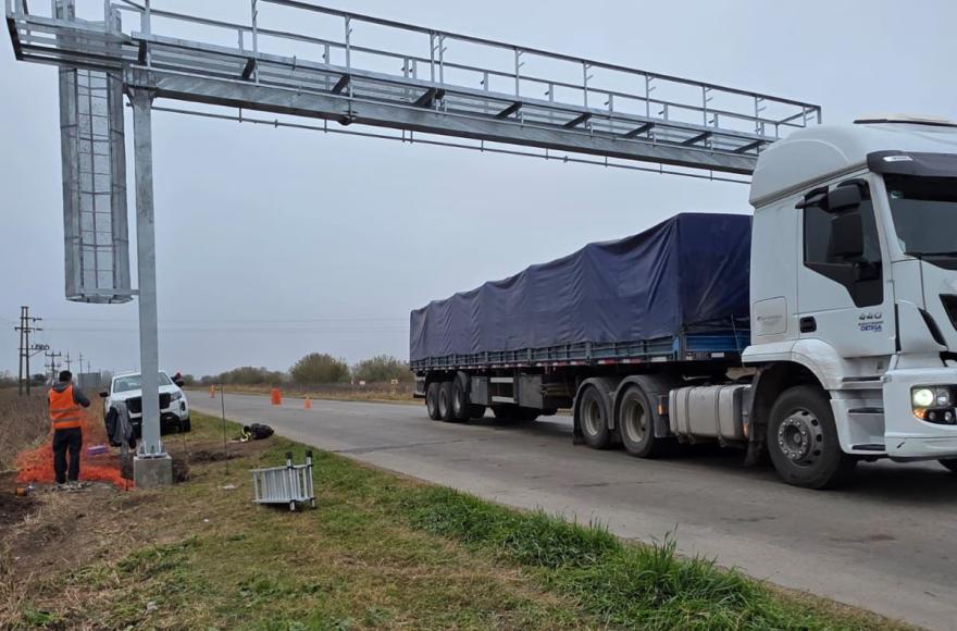 Avanza el sistema de control de camiones en el acceso a Villa General Savio