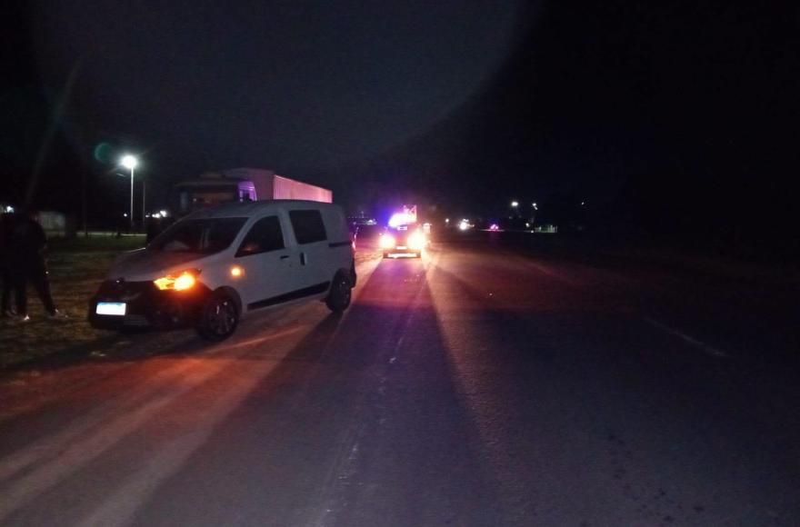 Ruta 51: una rueda se desprendi&oacute; de un cami&oacute;n y provoc&oacute; un choque entre tres veh&iacute;culos