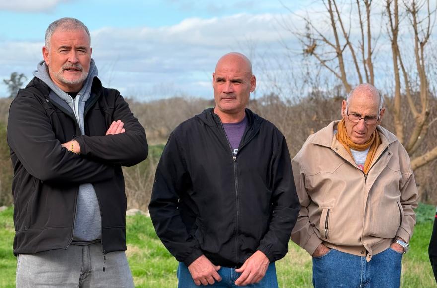 El intendente Mauro Poletti encabezó una reunión vecinal en el Barrio Matadero.