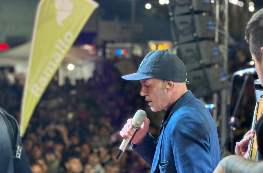 Ramallo vivió un multitudinario festejo de Carnaval