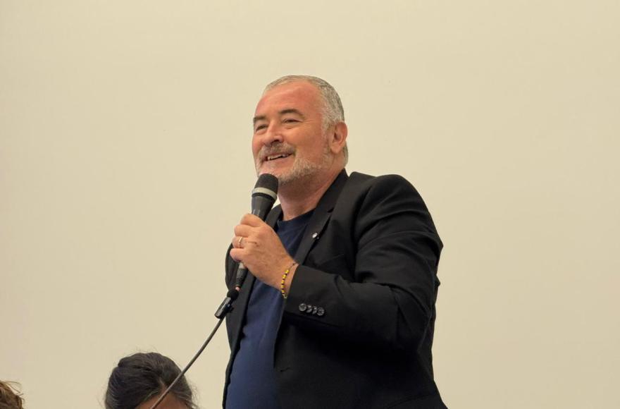 Poletti inauguró oficialmente el establecimiento educativo.