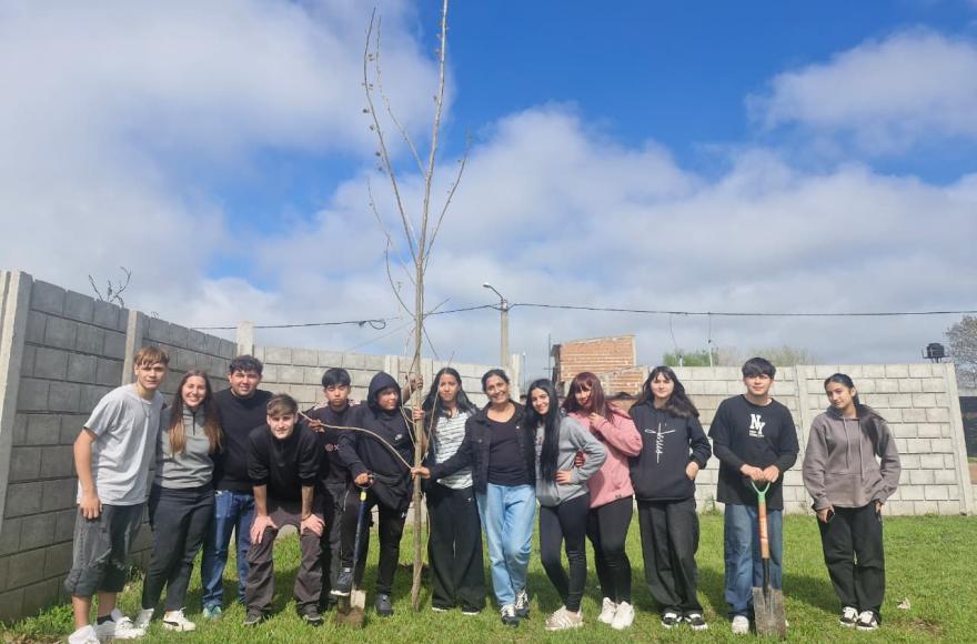 El programa continuará en escuelas junto a docentes, auxiliares y estudiantes.
