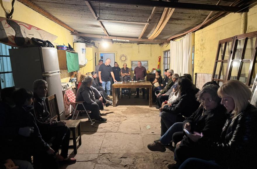 Poletti anunció el inicio del asfaltado de 17 cuadras en Barrio La Ribera